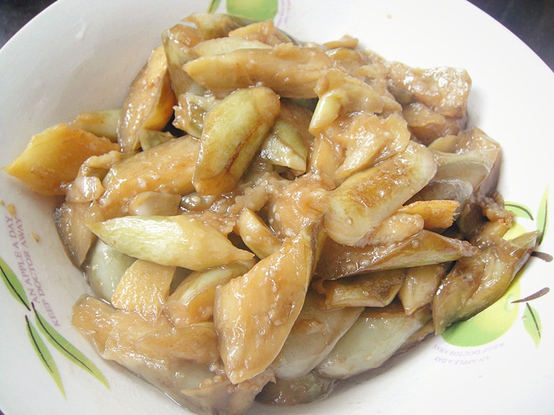  p>烧白茄,以白茄子为主料的菜品. /p>