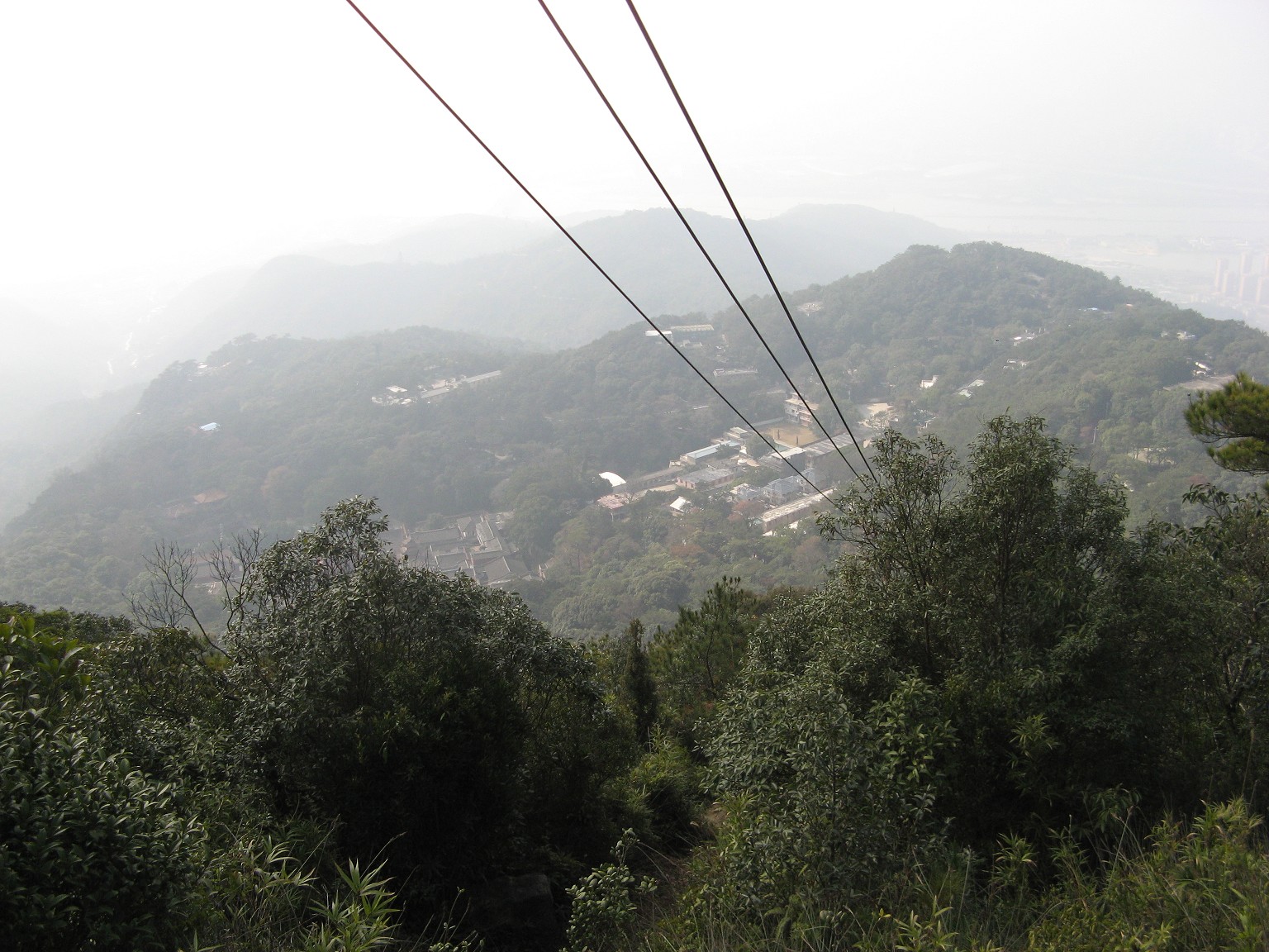  p data-id="gnvhomxu30">绝顶峰即鼓山顶,是福建省福州市著名旅游