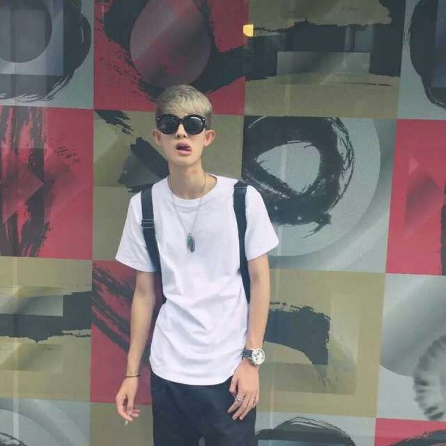  p data-id="gnyxkmqzhq">崔浩然,《变形计》之《在那遥远的地方》