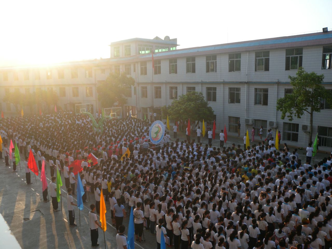 灵山县灵城第三中学