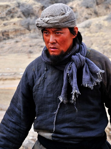  p>《盘龙卧虎高山顶》是由中国电视剧制作中心,陕西省委宣传部,延安