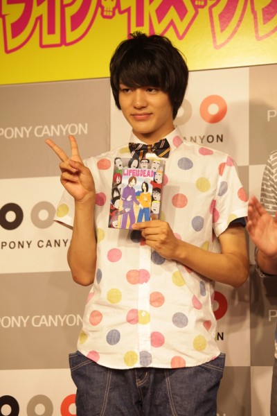  p>阿久津慎太郎,日本艺人,1995年出生于日本栃木县.