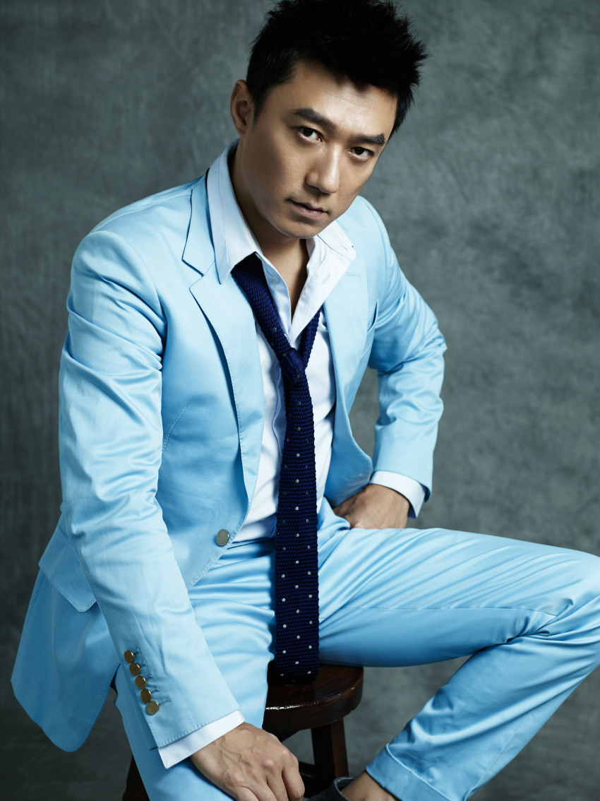 bgt">王新,1971年11月7日出生于黑龙江省哈尔滨市,中国内地影视男演员