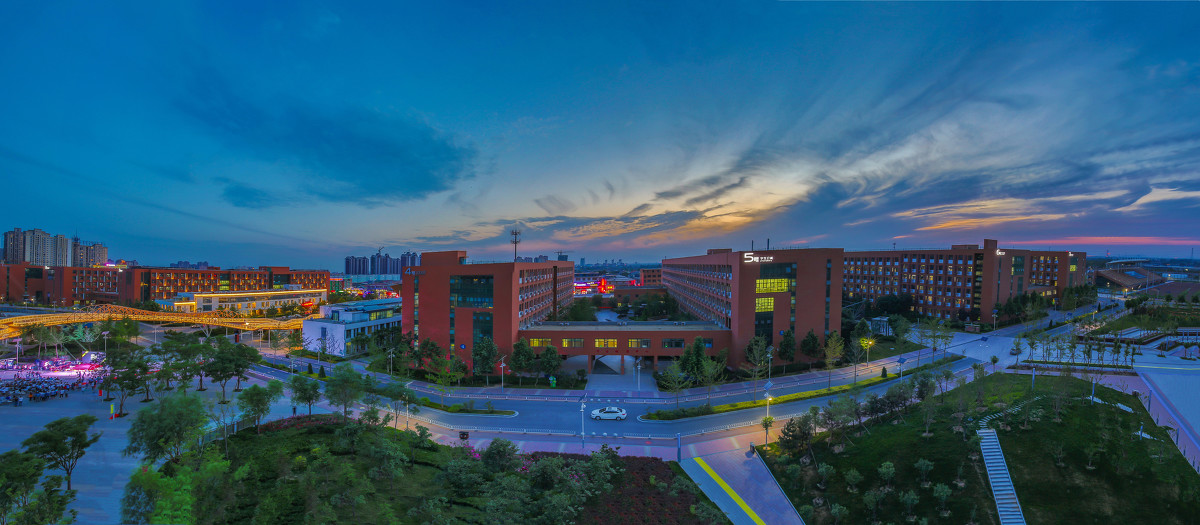  p>河北传媒学院( i>hebei institute of communications /i>),简称"