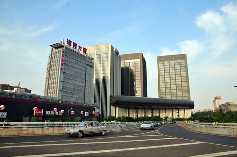  p>海育大厦位于北京公主坟交通枢纽东北角,东临长安街,西临西三环,南