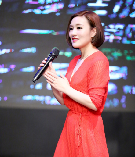  p data-id="gnvhxml6k5">大王 i>(本名沈夏), /i>12月24日出生于四川