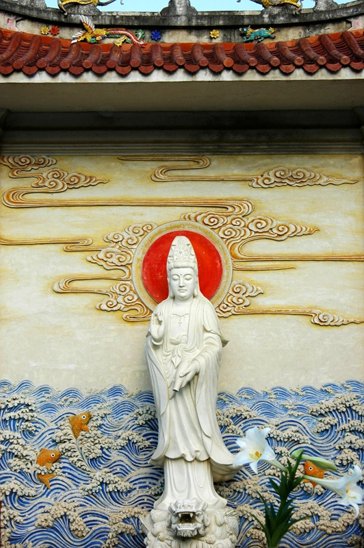  p>千年古刹平山寺坐落于福建省 a href="#">惠安县 /a>城北郊 a href