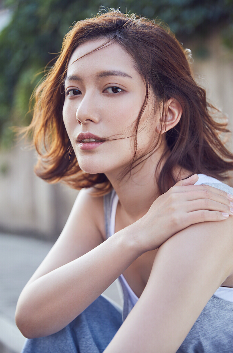  p>王姿允(rain),1989年1月14日出生于上海市,中国内地影视女演员.