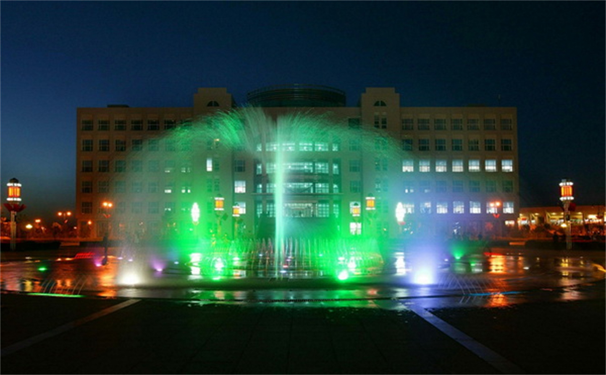 (harbin university of commerce)位于黑龙江省哈尔滨市,简称"哈商大