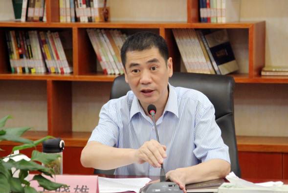 1971年3月出生,浙江 a target="_blank" href="/item/永嘉/16583"