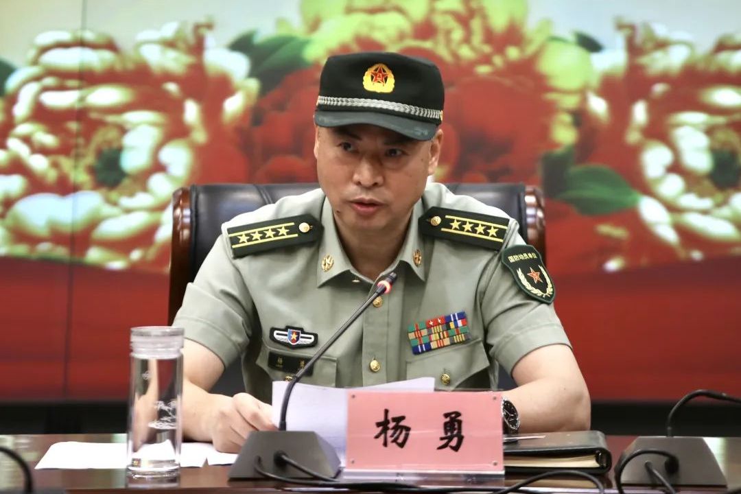  /p> p data-id="u3bc1c51jpeb">现任江西省南昌市委常委,南昌警备区