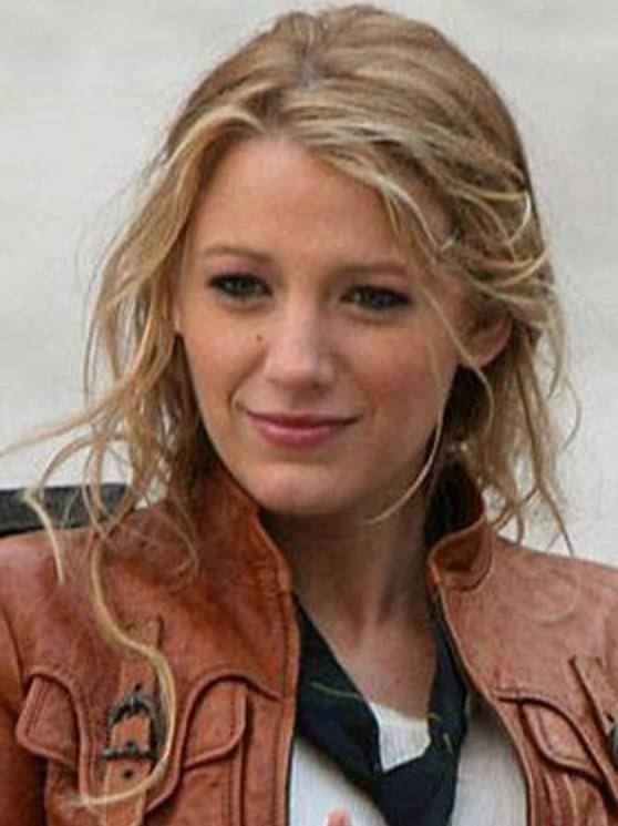 serena是《 a target="_blank" href="/item/绯闻女孩/19517" data