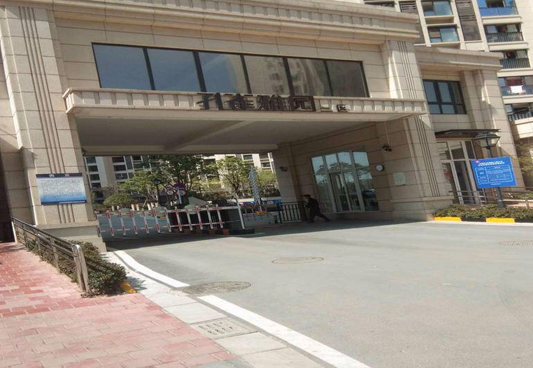  p>孔雀雅园位于无锡市梁溪扬名,共计房屋2652户. /p>