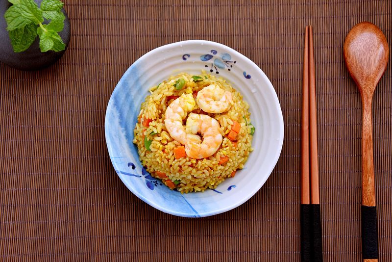 薯粒咖喱虾仁炒饭