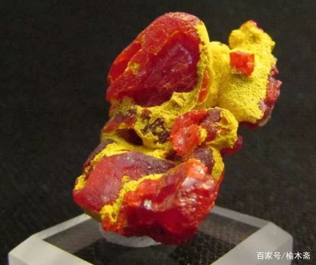 成语“信口雌黄”出自古代一位美男子，雌黄又是何物？_百科TA说