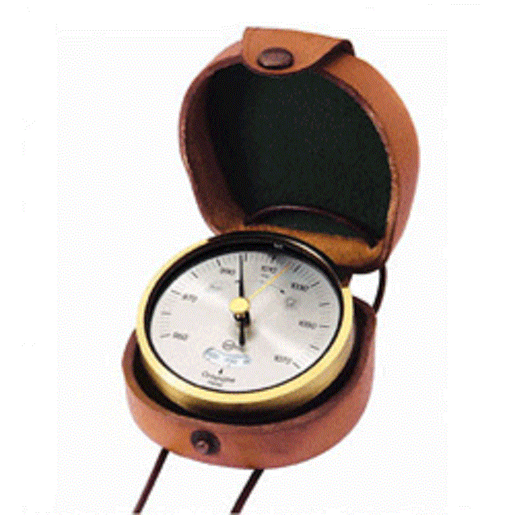 气压式高度表