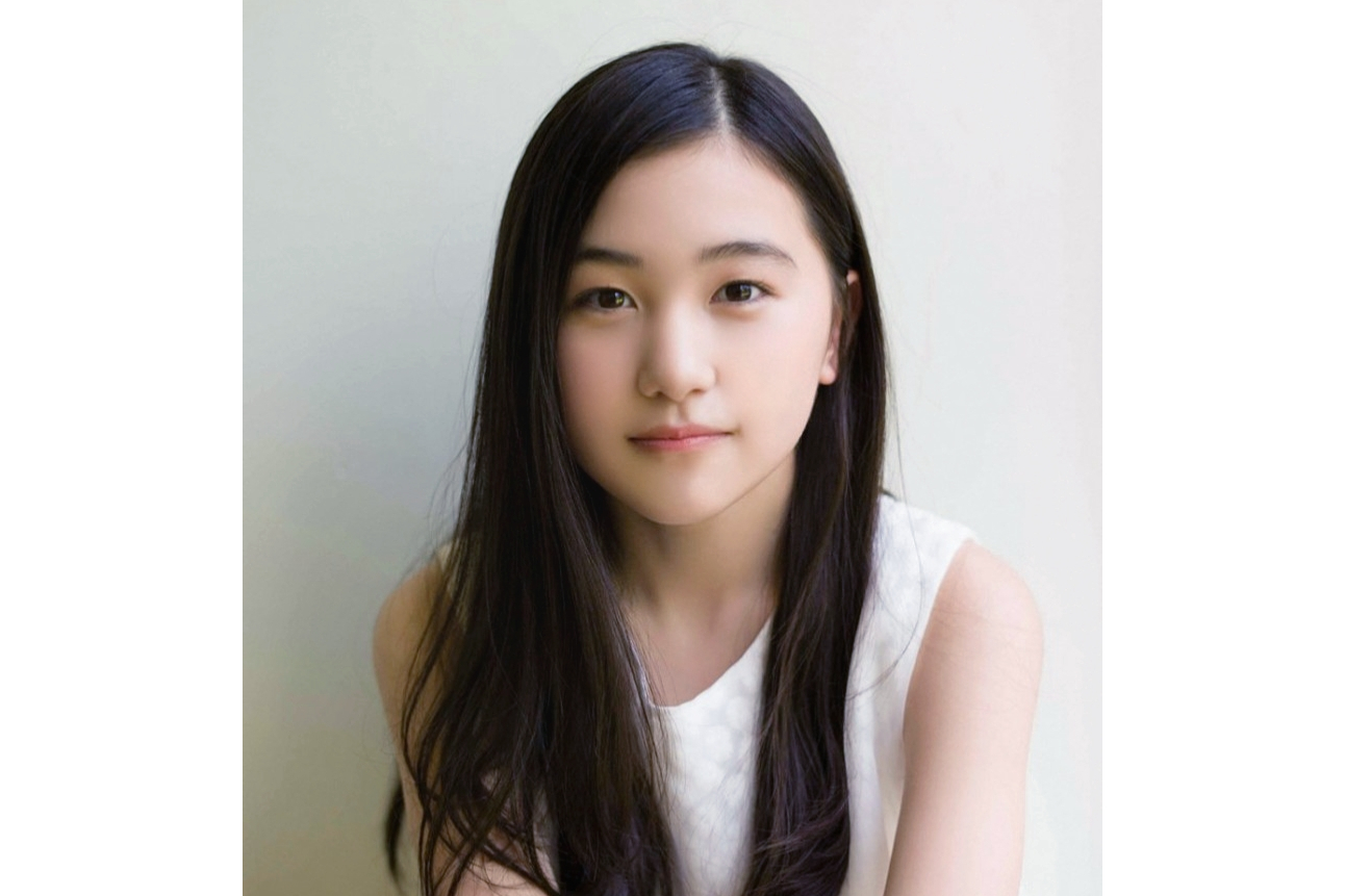 山口麻友