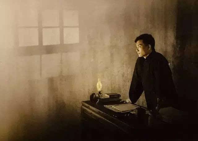 为什么台湾老师和大陆老师都喜欢鲁迅的《伤逝》？_百科TA说