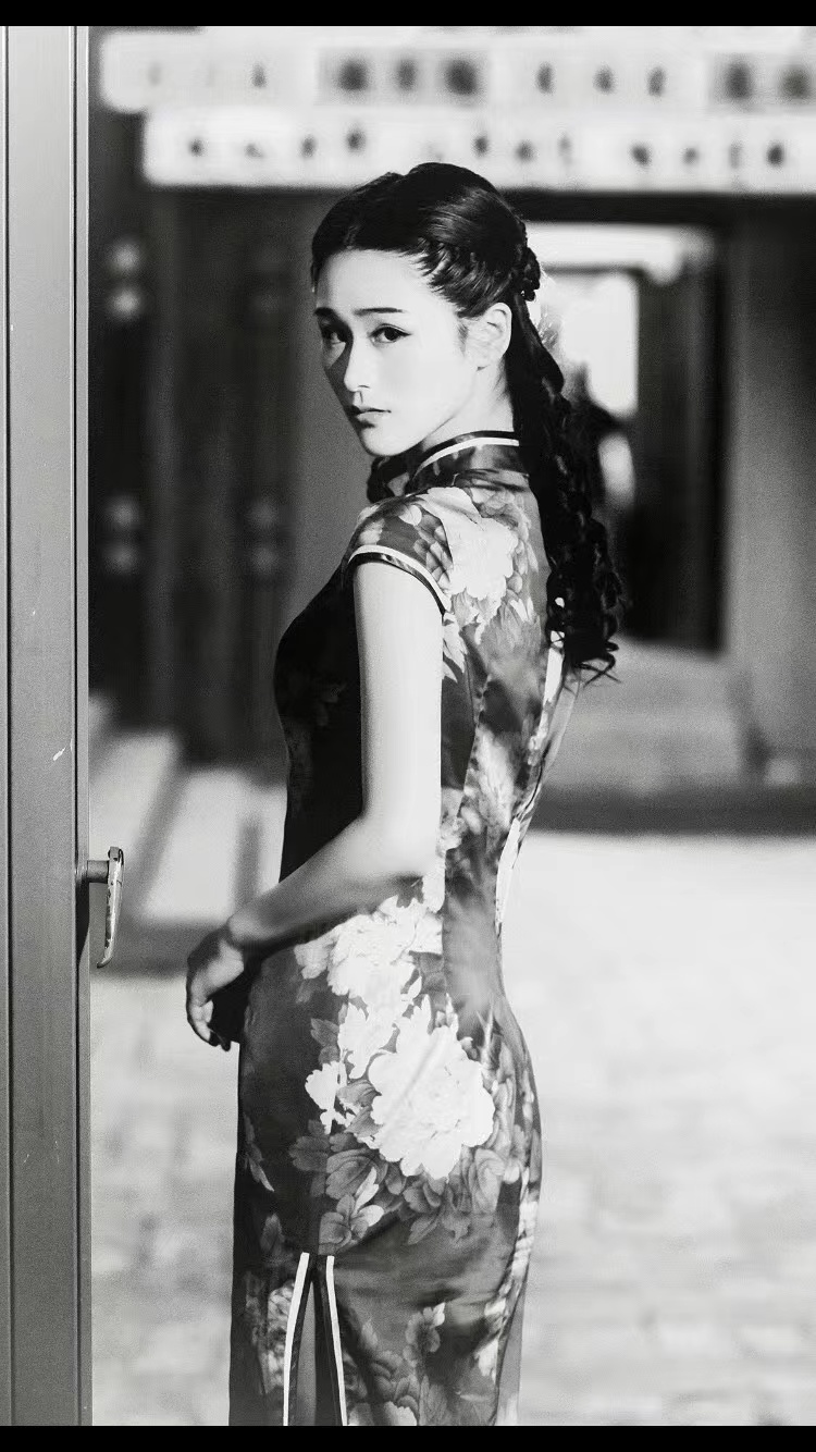 class="ref" data-ctrid="tnatc2a6hpol">萧萧,女,中国内地演员