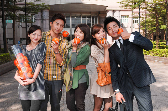  p>《牵手》是2011年台湾 a target="_blank" href="/item/三立电视台