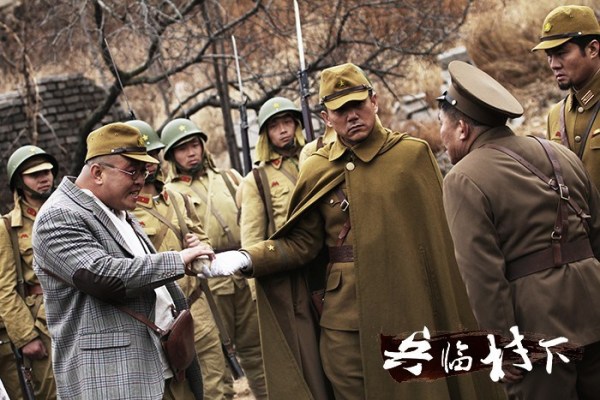  p>《兵临村下》是海润影视制作有限公司出品的一部抗日战争剧,由 a
