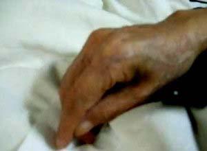 手的搓丸样动作