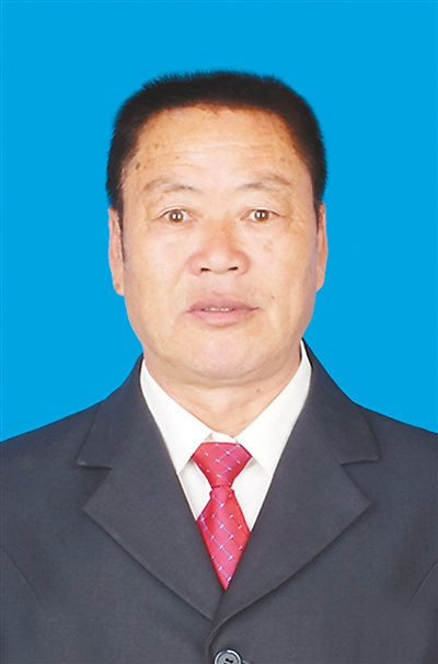 李福明