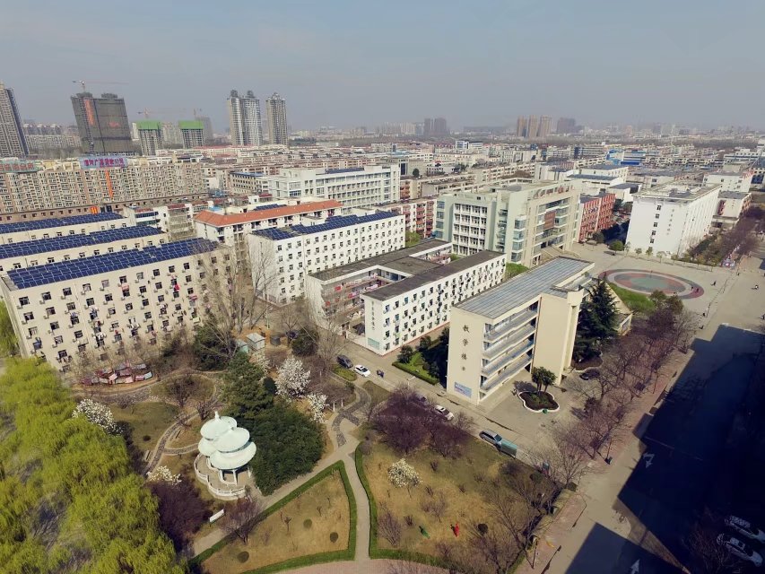  p>漯河职业技术学院(luo he vocational technology college)坐落于