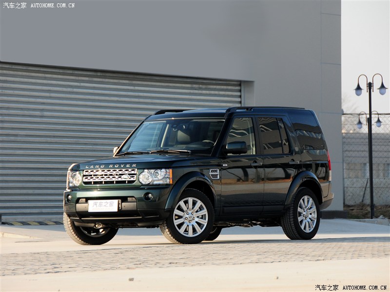  p>路虎第四代发现(discovery)是路虎公司开发的一款车型,其非承载式