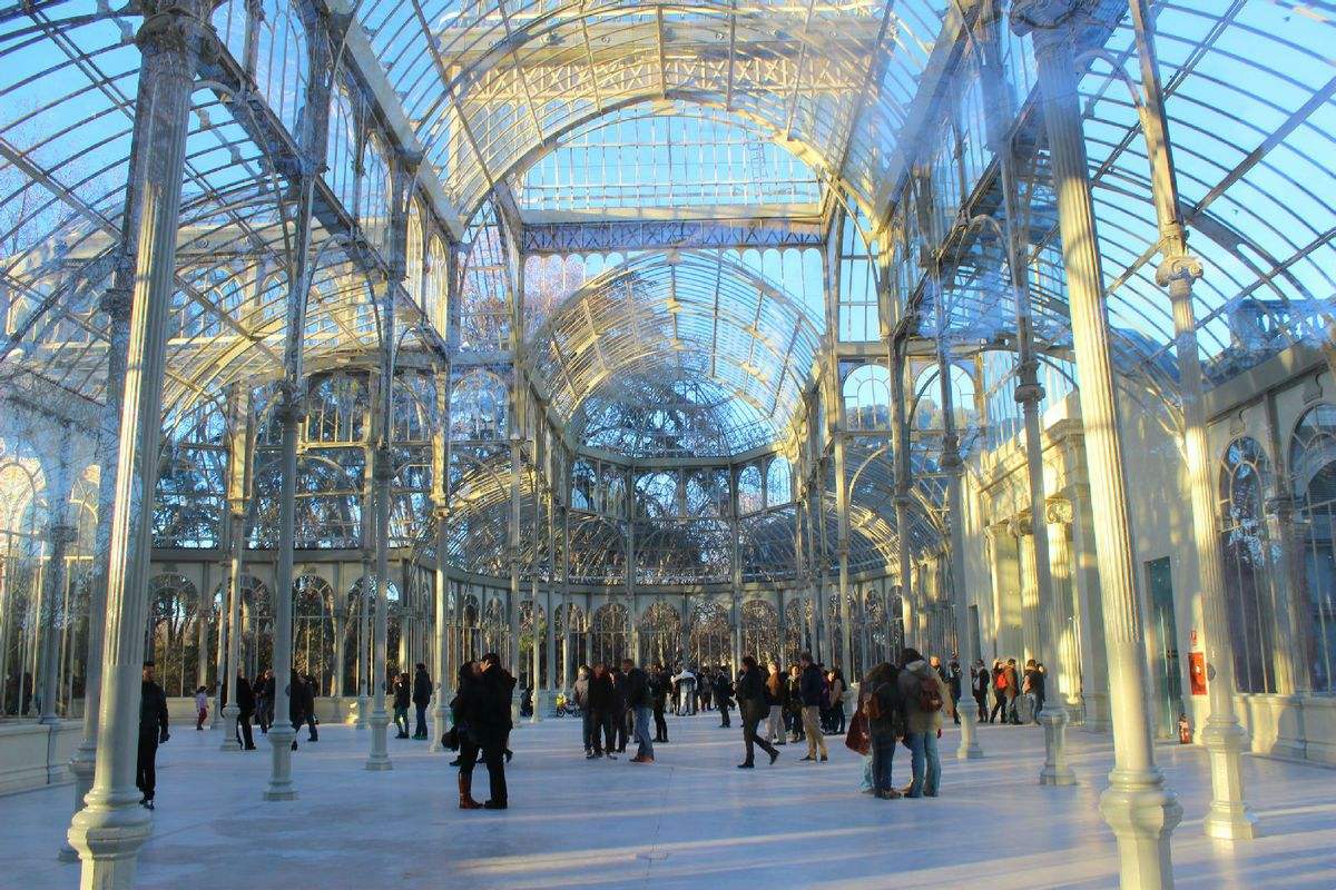 data-lemmaid="171154">世博会 /a>于1851年同时诞生,水晶宫是 a