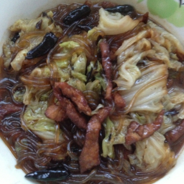  p>白菜猪肉炖粉条是一道 a href="#" data-lemmaid="7596883">东北