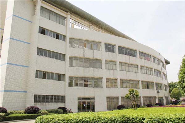  p>临澧县第一中学(linli county first school)位于湖南省 a href="