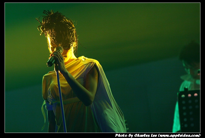 candy lo,籍贯中国广东省中山市,中国香港女歌手,演员