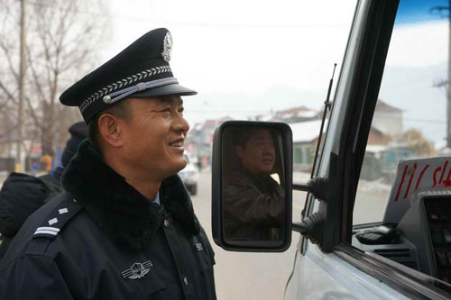 崔凤娟联合执导, a target="_blank" href="/item/杨立山/1035387"