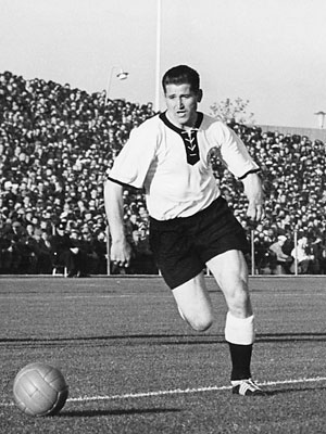  p>赫尔穆特·拉恩(helmut rahn),1929年出生,前德国 a href="#" data