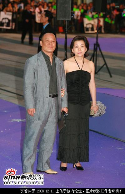  p>吴志雄(chi hung ng),1953年12月25日出生于中国香港,香港男演员.