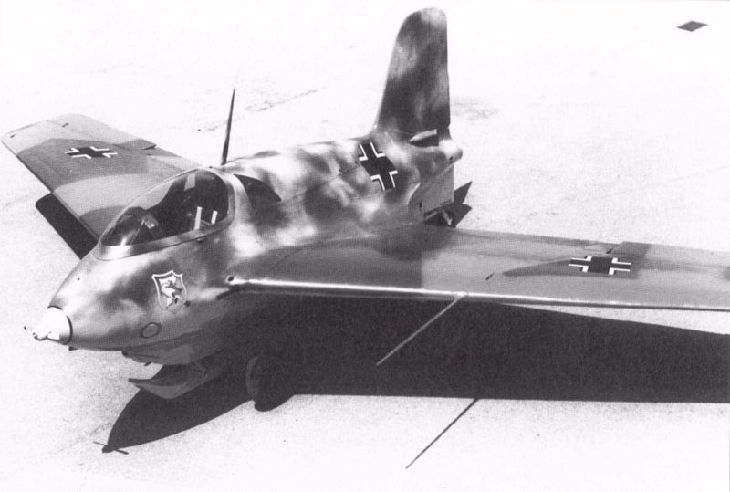 jhc">me-163战斗机(英文:me-163 fighter,德文绰号:komet,译文:彗星)