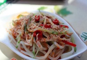 百年面道鸡丝凉面