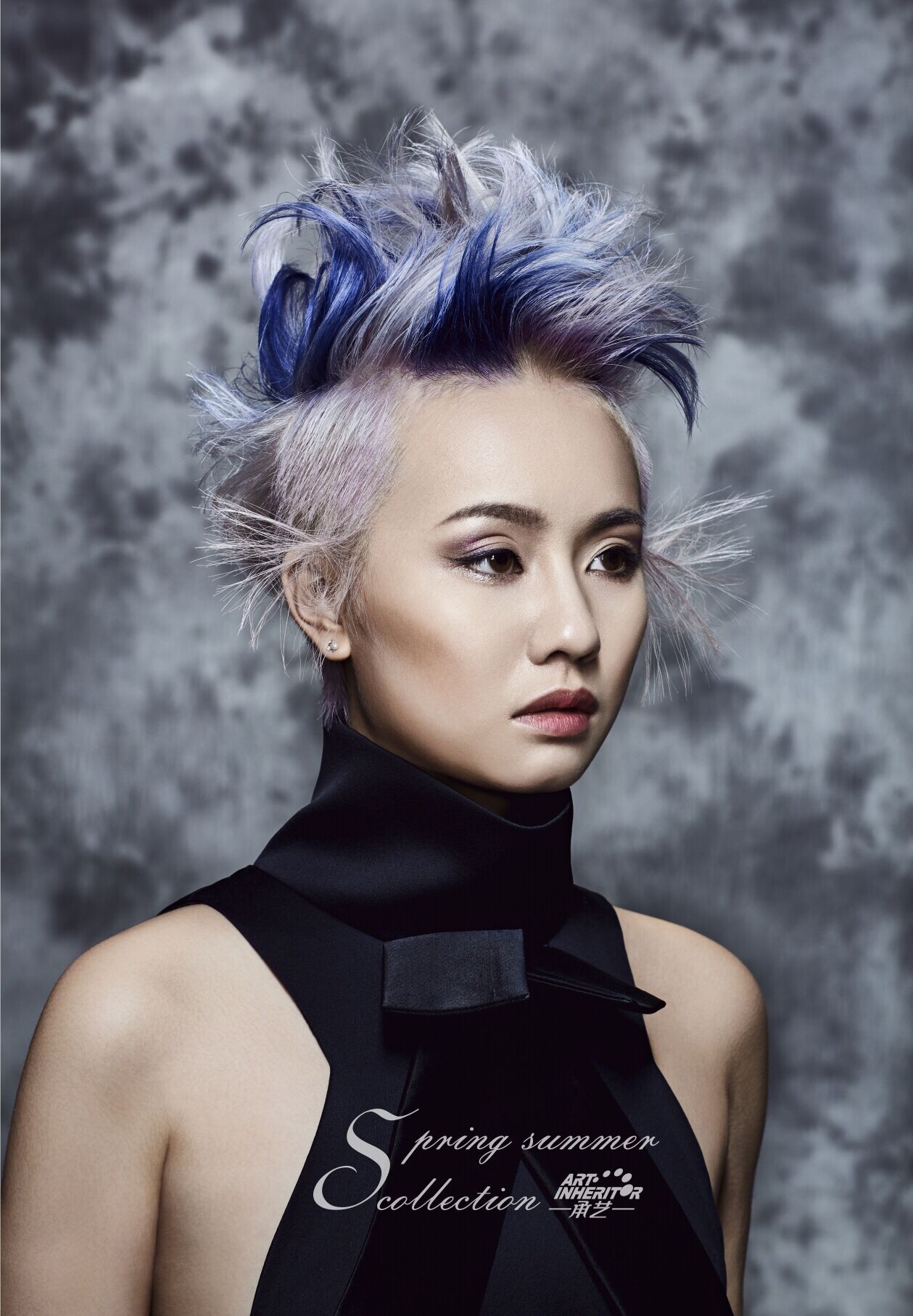  p data-id="gnav0s7z1v">吴化平,国际美发大师,1987年-1999年在上海