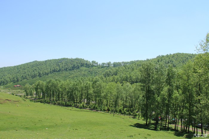 距兰州130公里,传说很久之前满山遍野都是竹子,竹子沟因此而得名