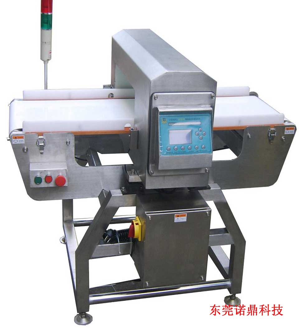  p>金属探测器(metal detector)是一种应用广泛的探测器.