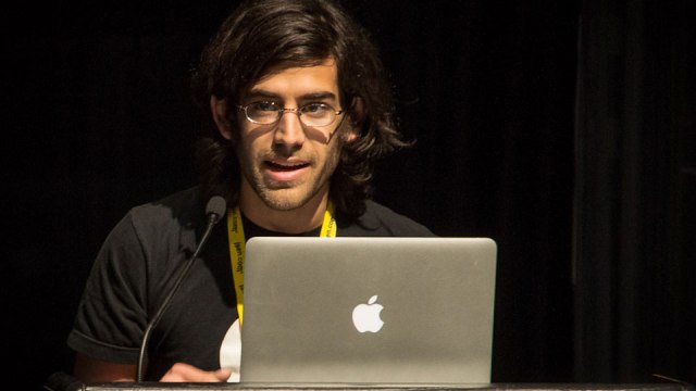  p>亚伦·斯沃茨(aaron swartz)是年少成名的计算机天才,著名社交网站
