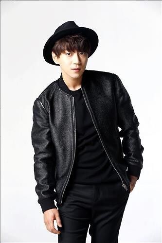  p data-id="gnt9zt9mos">黄致列(         ),1982年12月3日出生于