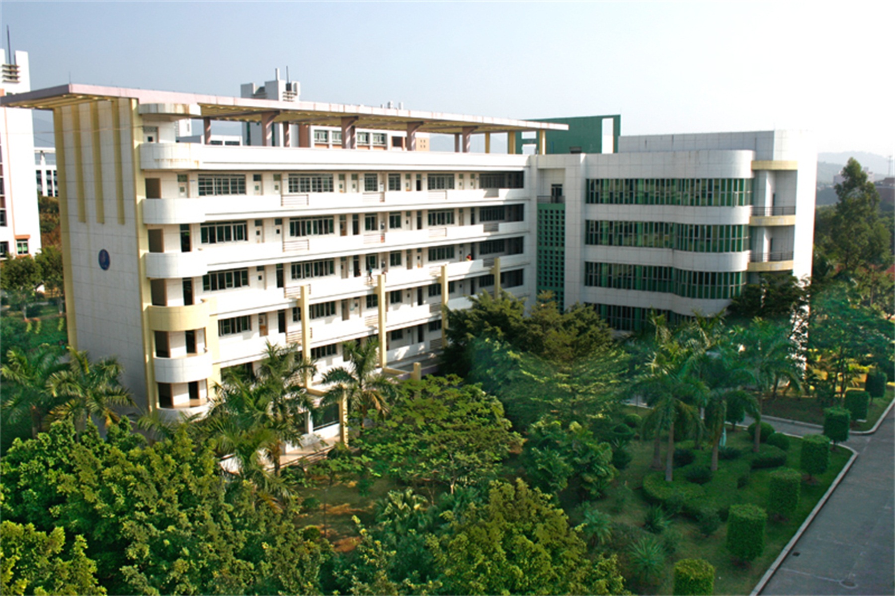 广州大学松田学院