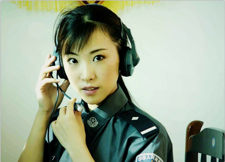  p>时嘉( i>又名时佳 /i>),出生于山西太原,中国内地女演员. /p>