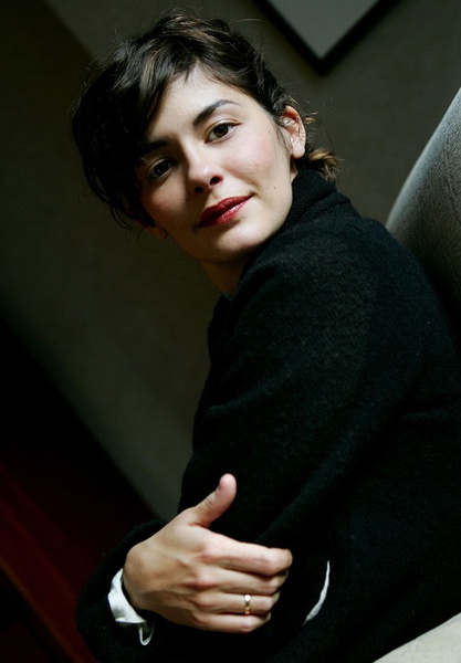  p>奥黛丽·塔图(audrey tautou),1976年8月9日出生于法国伯蒙,法国女