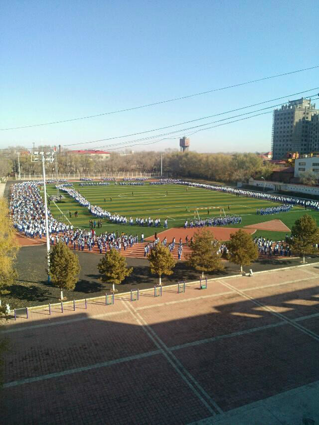  p>绥化市第二中学坐落于享有"黑土明珠"之称的黑龙江省 a href="#"