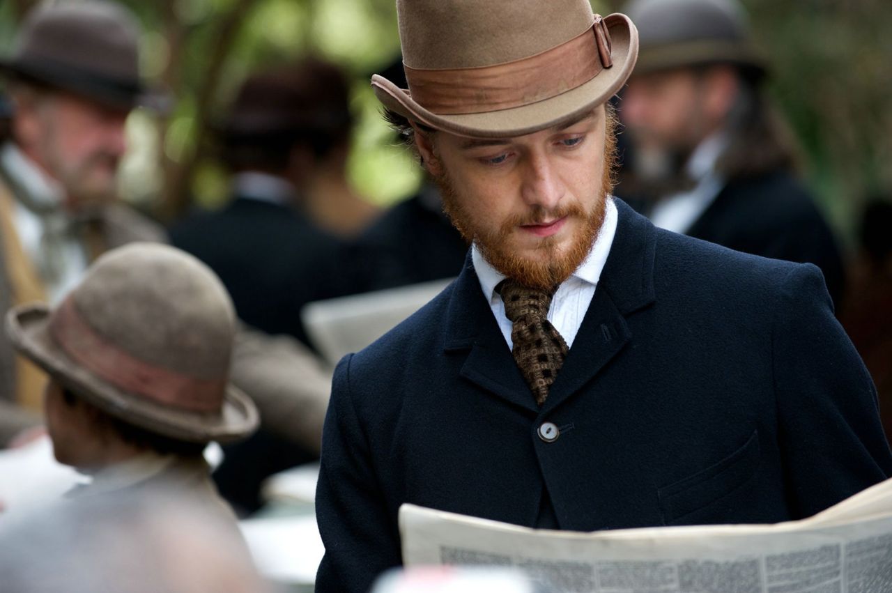  p>詹姆斯·麦卡沃伊(james mcavoy),1979年4月21日出生于英国苏格兰