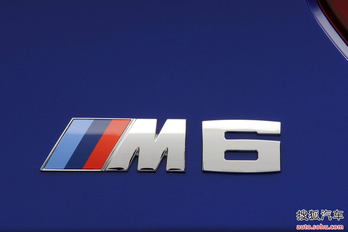 宝马m6跑车