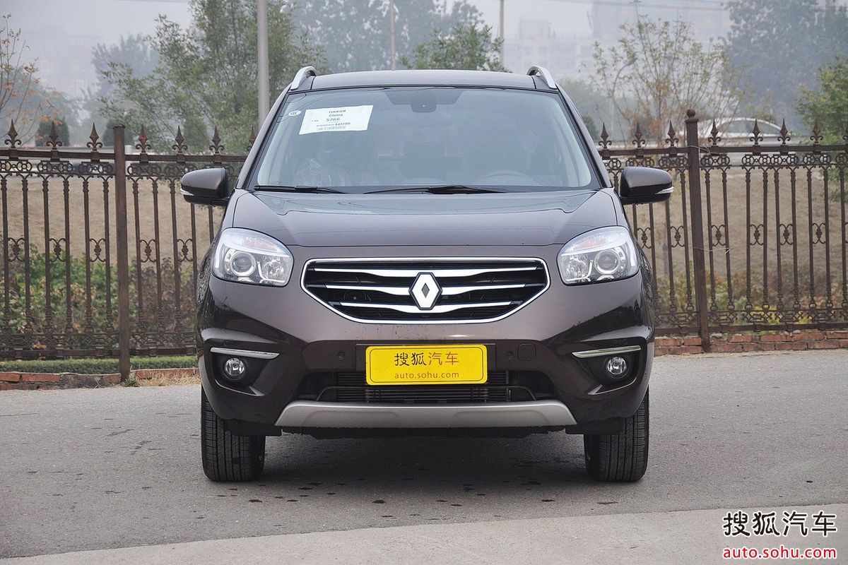 专业四驱suv平台,同时增加了雷诺汽车独特的设计风格和更多人性化设计
